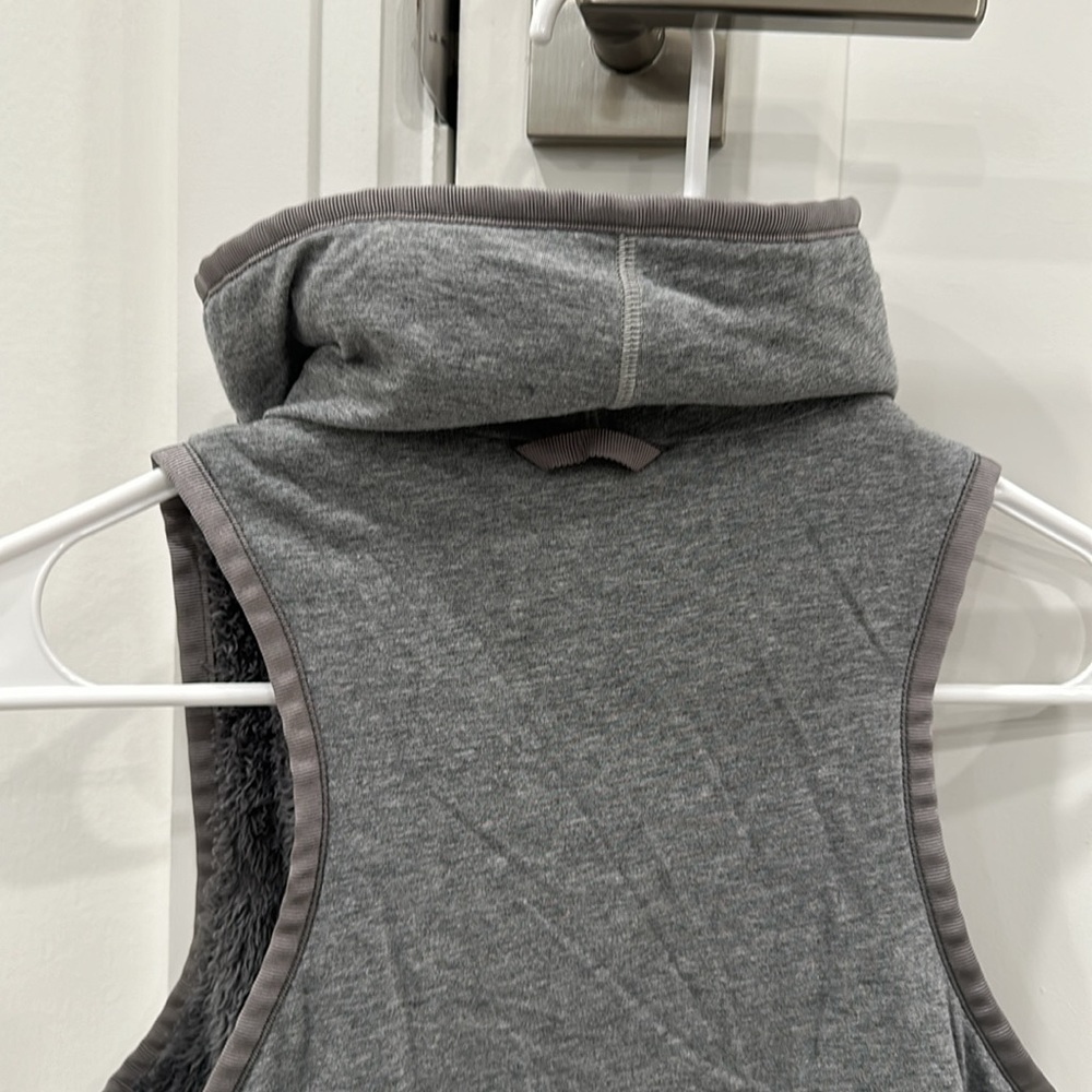 LULULEMON VEST - Picture 3 of 8